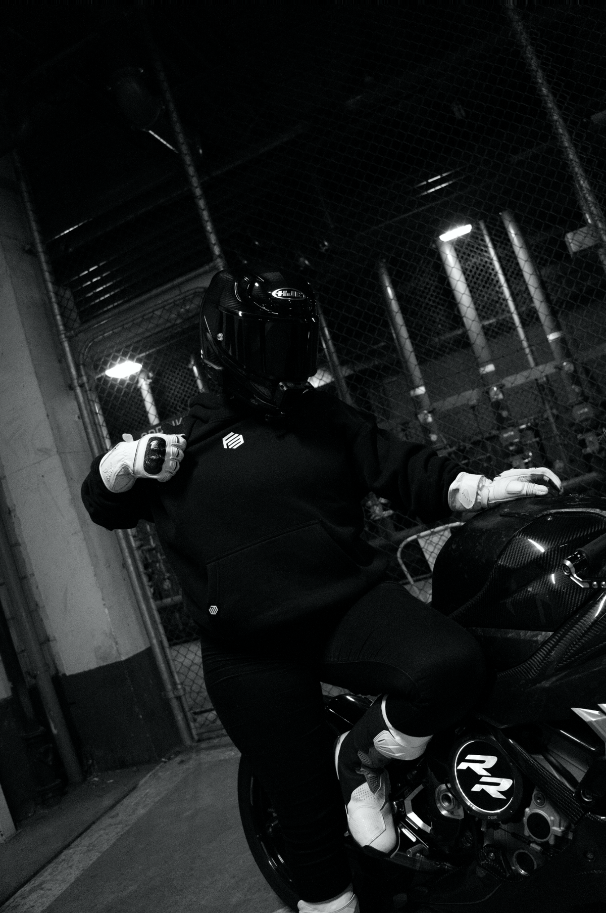 S1 - BASE Hoodie - Throwover